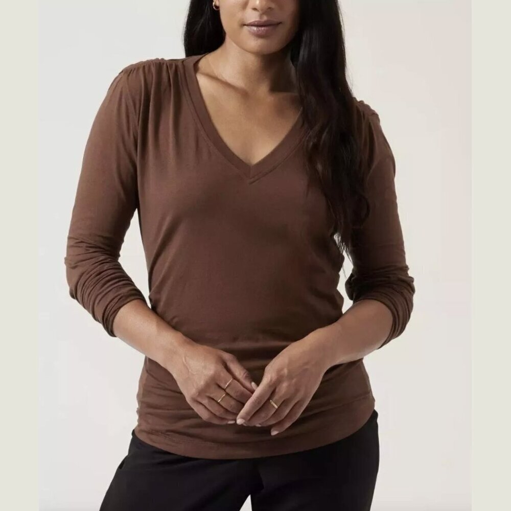 Athleta Outbound V-Neck Top in Chocolate Brown, size XS